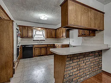 813 N Parkview Cir — Photo 11