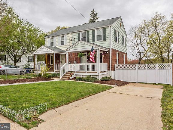 3rd image of 5868 Edgehill Dr
