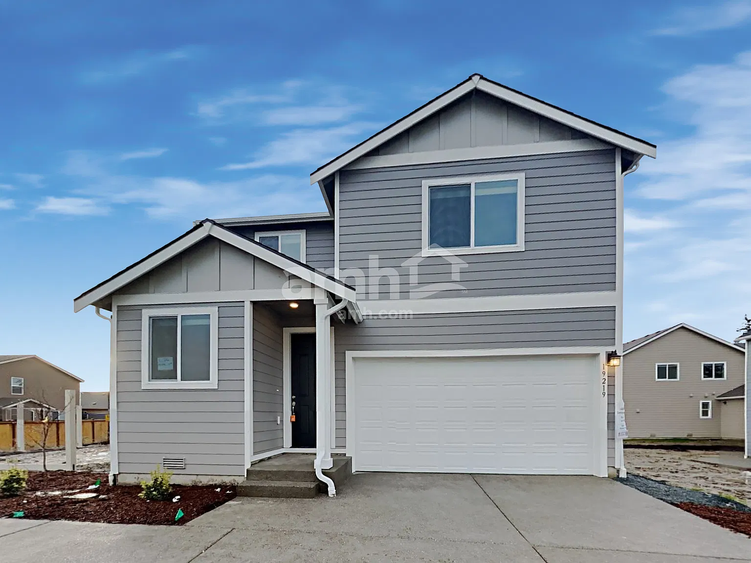 3 bed, 2.5 bath, 1697 sqft, $2,975 — Photo 1