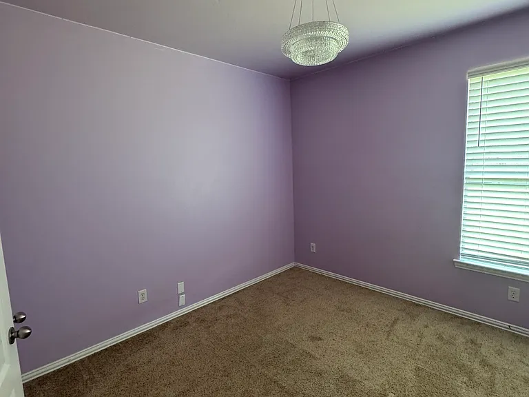 14927 Riverside Dr — Photo 8