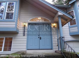 2902 Timberline Dr, Eugene, OR 97405