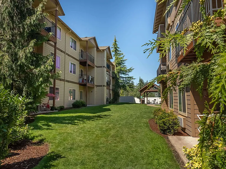 Stoneplace Apartment Homes — Photo 12