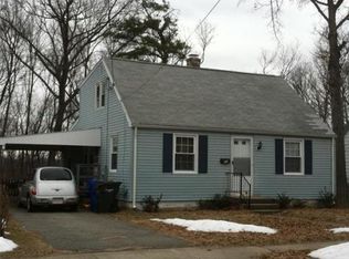 66 Midway St, Springfield, MA 01151