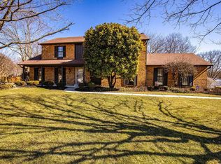 5392 Oakbrook Dr, Fairfield, OH 45014