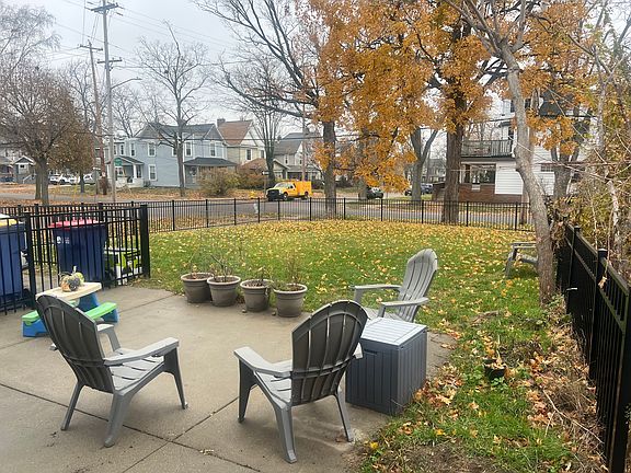 4th image of 506 Ethel Ave SE