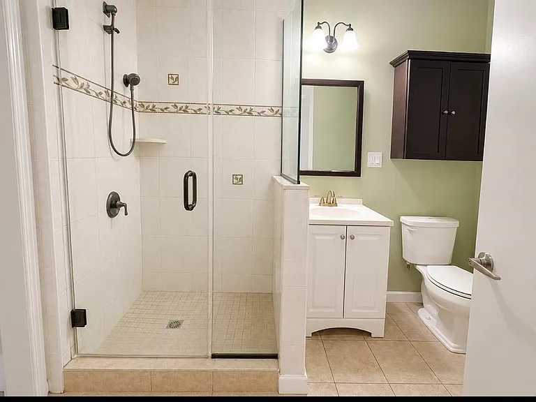 26 Avenue At Port Imperial #128 — Photo 9