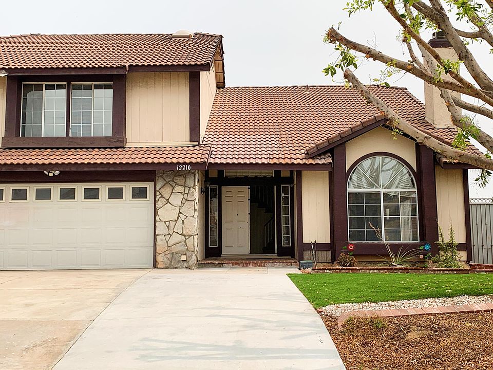 1st image of 12210 Brixton Ct