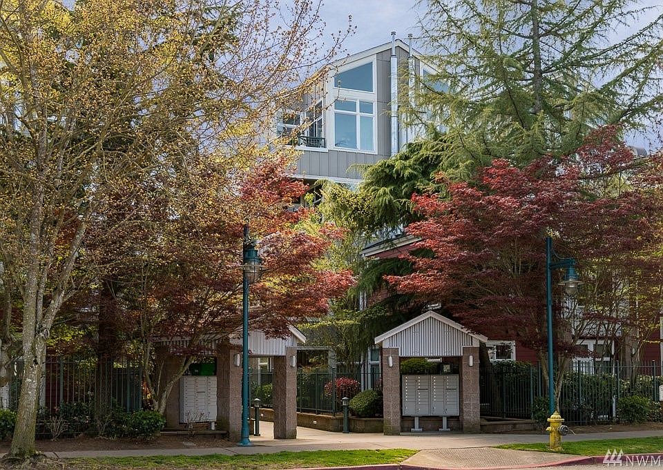 1st image of 511 7th Ave APT 306