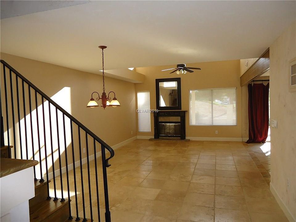 1st image of 7325 Vista Grande Dr #N