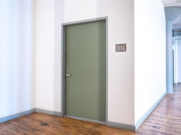 5th image of 1010 Saint Charles St APT 804