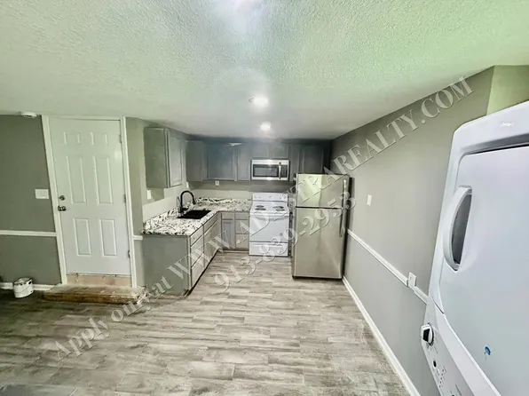 1517 N 28th St Unit 2F, Kansas City, KS 66102