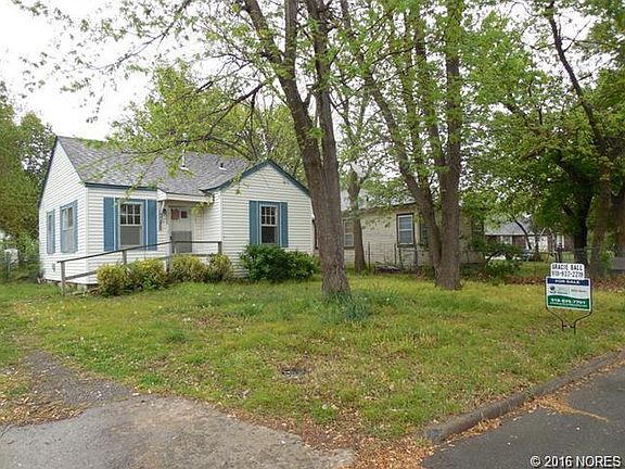 2nd image of 305 N Coo Y Yah St
