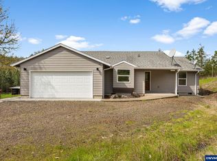 32696 Merrill Ln, Lebanon, OR 97355