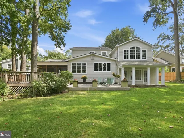 2504 Turbridge Ln, Alexandria, VA 22308