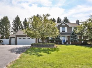 78 Helmsford Way, Penfield, NY 14526