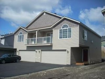 6501 Whispering Loop #B, Anchorage, AK, 99504