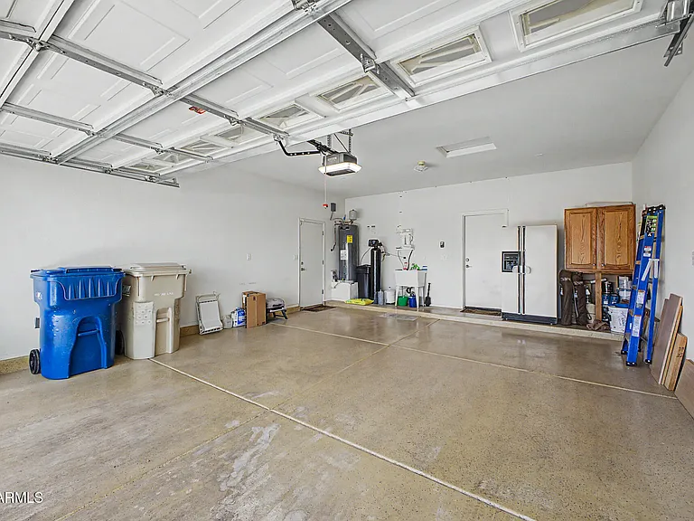 22568 W Shadow Dr — Photo 24