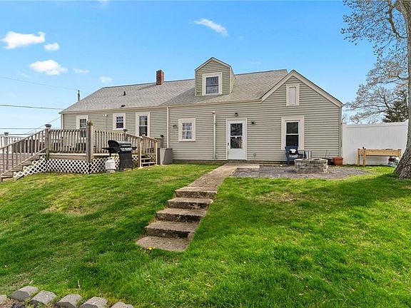 3rd image of 65 Newell St
