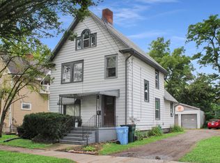 729 N Chestnut St, Lansing, MI 48906