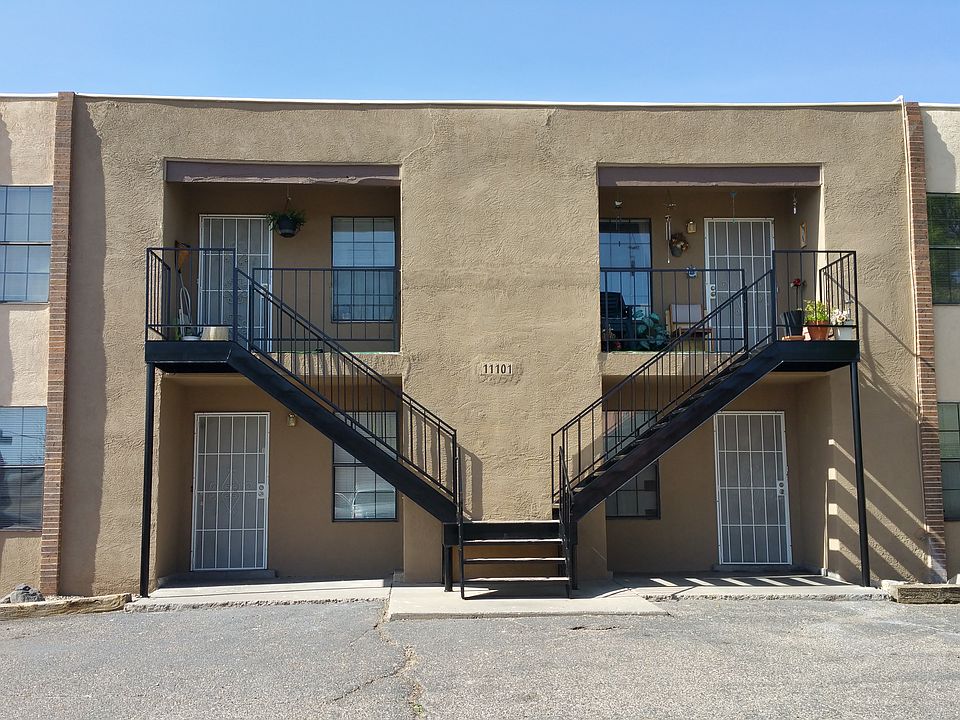 1st image of 11101 Ventura Pl NE APT 4