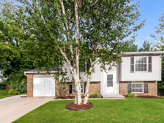 2nd image of 6935 Chauncey Dr