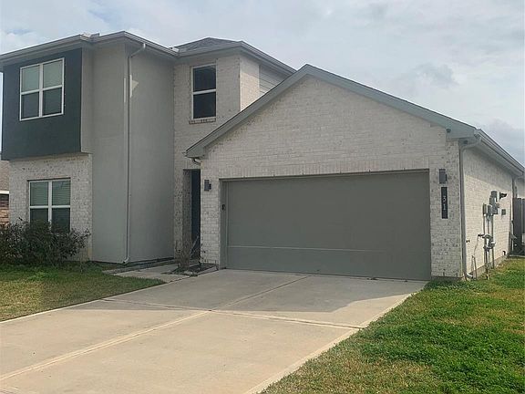 4th image of 31 Desert Spring Ln