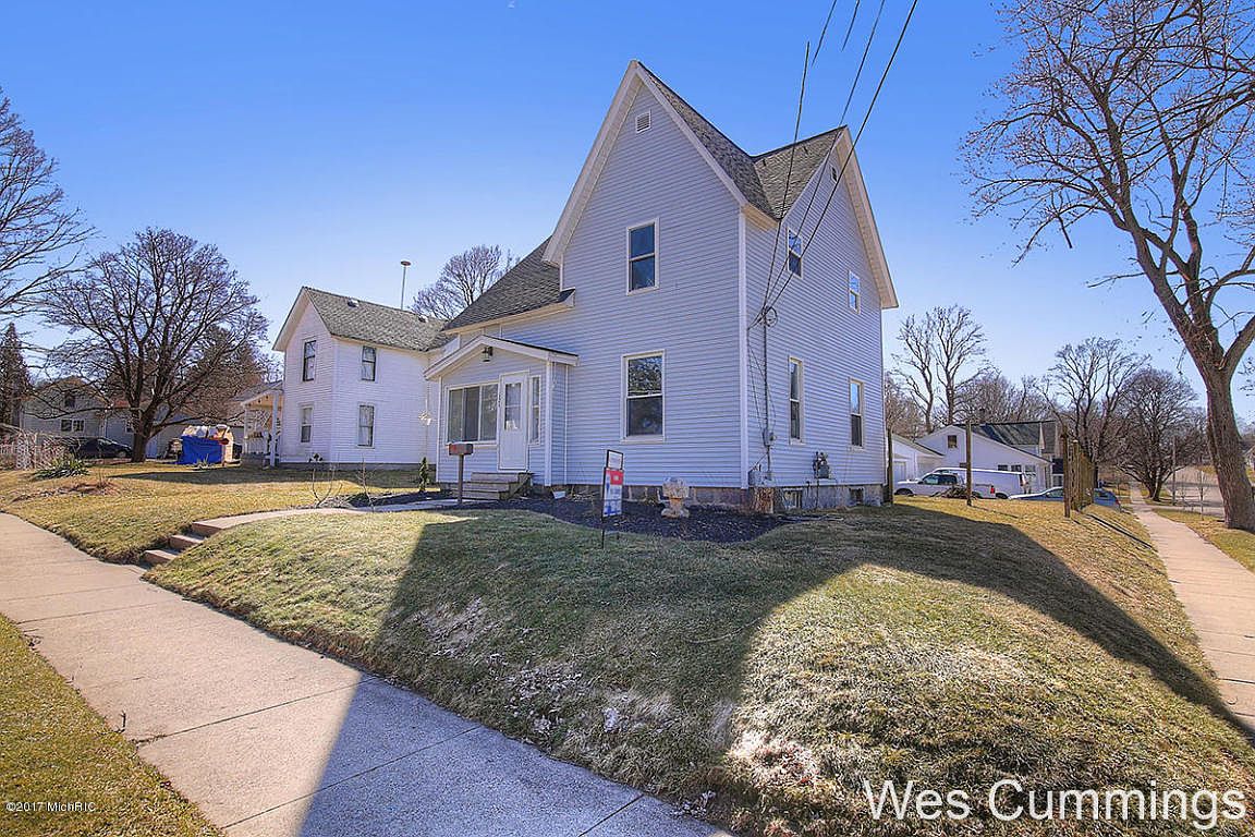 121 W Ann St, Belding, MI 48809 Zillow