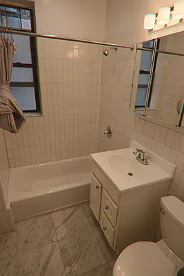 Rented by PMG Real Estate  | media 16