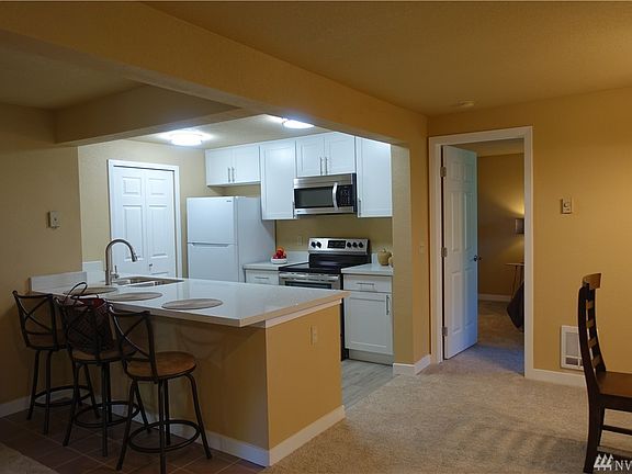 2nd image of 17624 1st Ave S APT C202