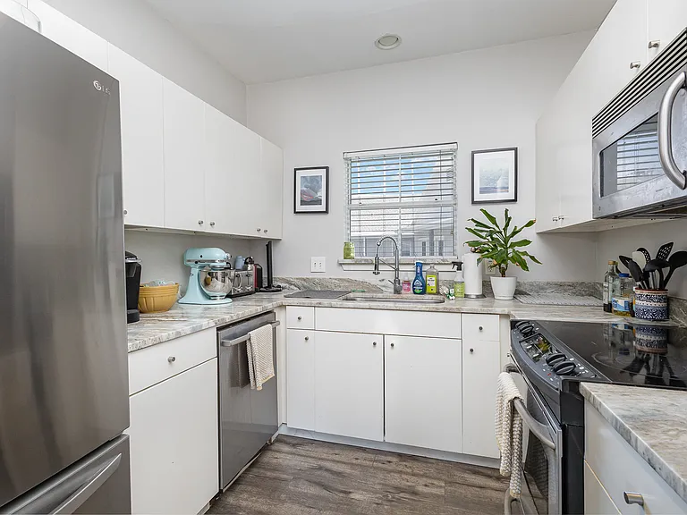 4111 Cole Ave #30 — Photo 10