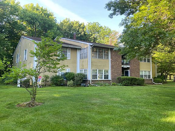 3rd image of 175 Pennsylvania Way