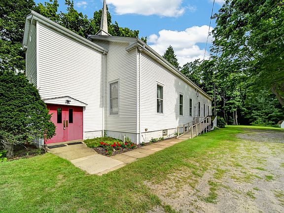 3rd image of 6851 Old Ridge Rd