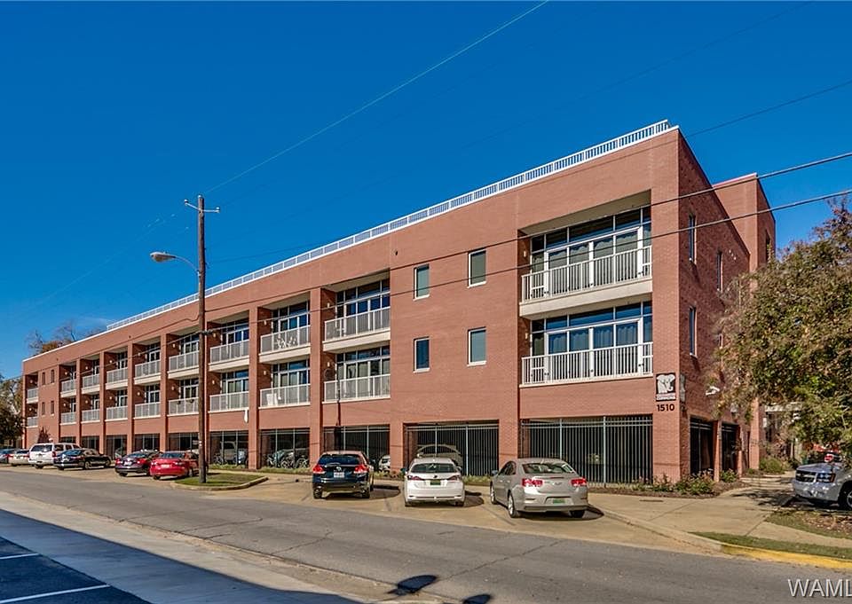 1st image of 1510 9th St Unit 109