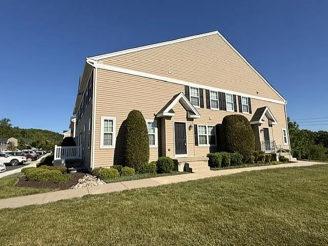 5993 Valley Forge Dr — Photo 1