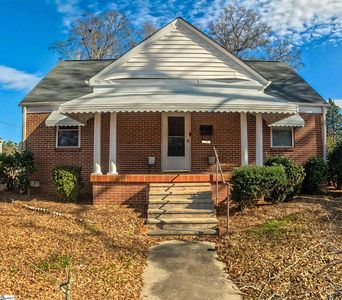 504 Elizabeth St, Clinton, SC, 29325