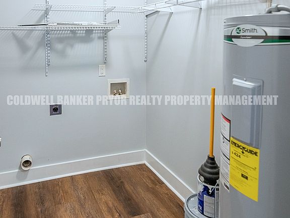 3rd image of 334 Holden Rd