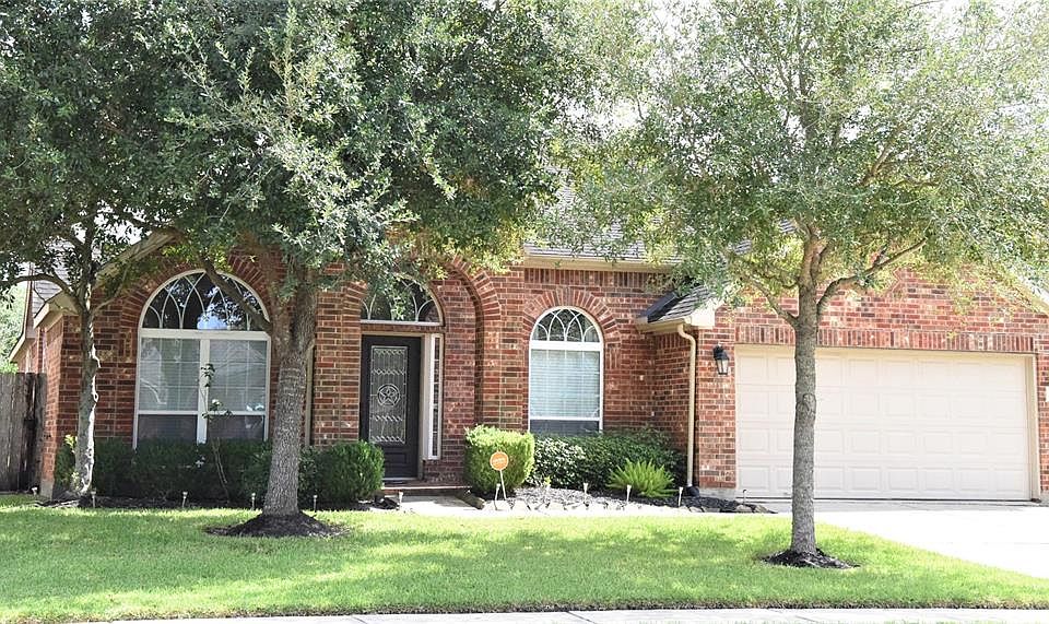 1st image of 22055 Canyonwood Park Ln