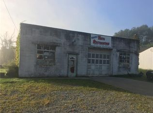 369 Low Hill Rd, Brownsville, PA 15417