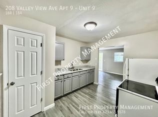 208 Valley View Ave APT 9, Red Bank, TN 37415