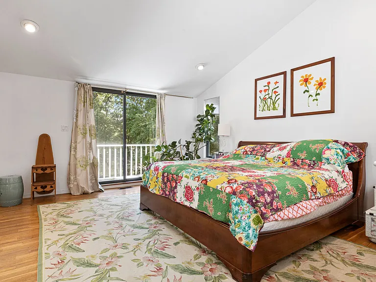72 Sea Farm Ln — Photo 13