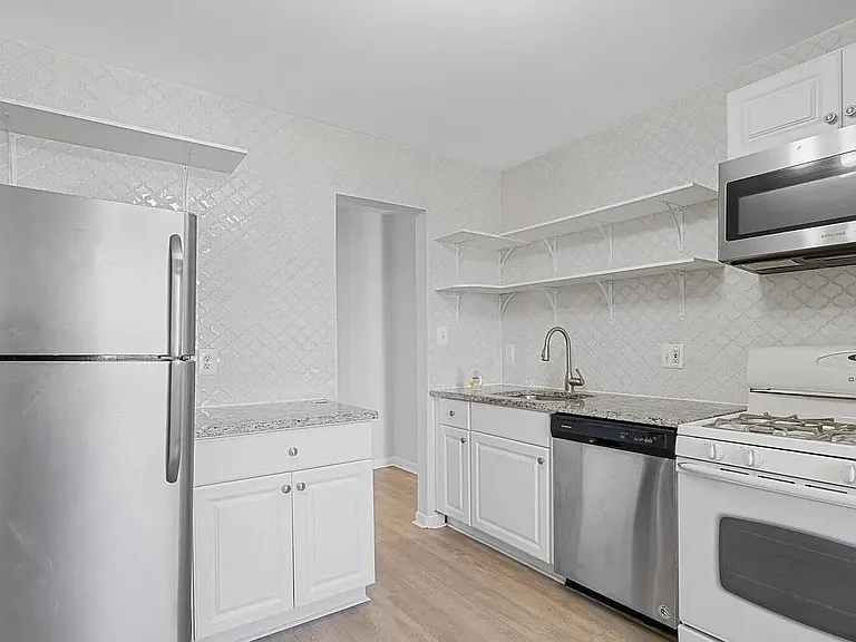 5015 Green Mountain Cir #5 — Photo 7