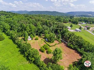 121 Cozine Ln, Cookeville, TN 38506