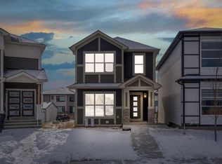 89 N Homestead Cres NE, Calgary, AB T3J 2K8