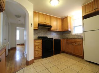 92 Alpheus Rd #2, Boston, MA 02131