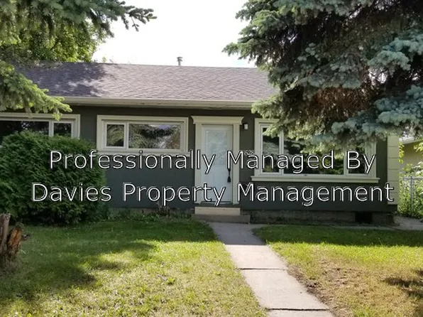 13528 139th St NW, Edmonton, AB T5L 2C4