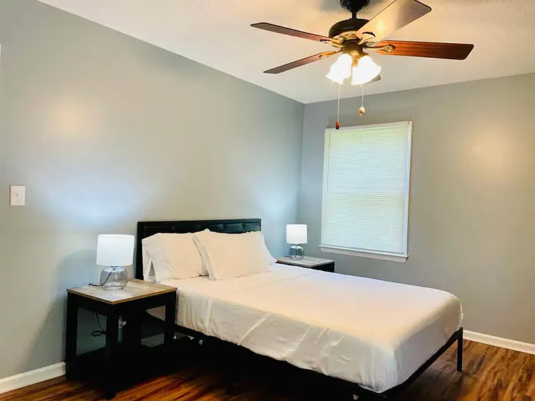 119 W Patterson Ave — Photo 10