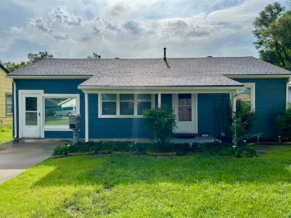 1009 N Ash St, Ponca City, OK 74601