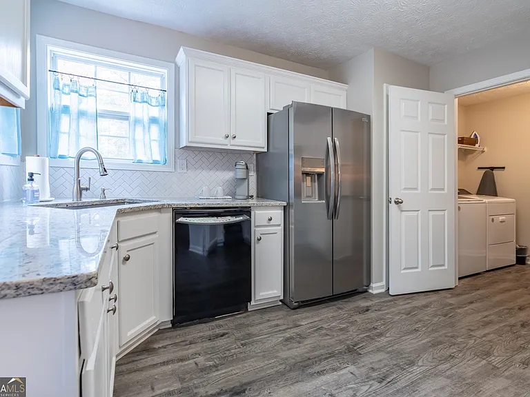 104 Kingston Pointe Dr — Photo 11