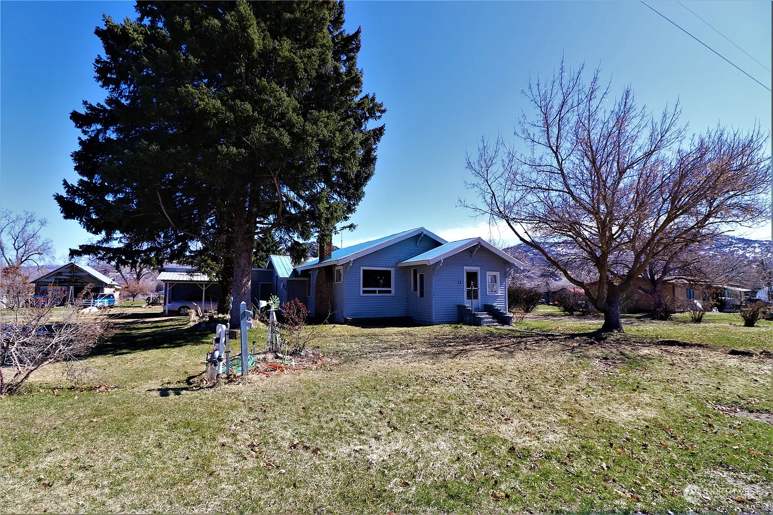 13 Okanogan Street photo 1