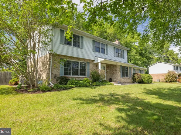 806 Jeffrey Pine Dr, Bear, DE 19701